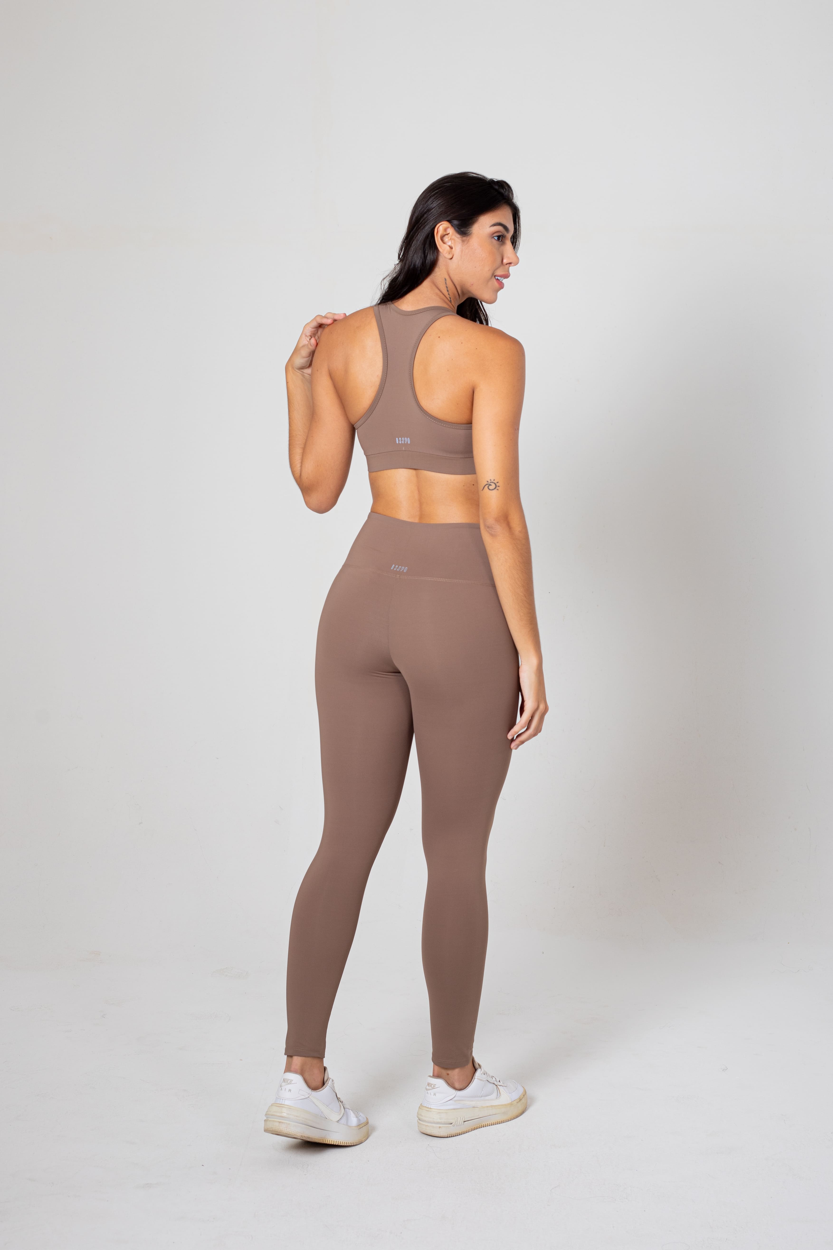 CROPPED BSSPO ONE SUSTENTARE NADADOR COM BOJO - CASTANHO