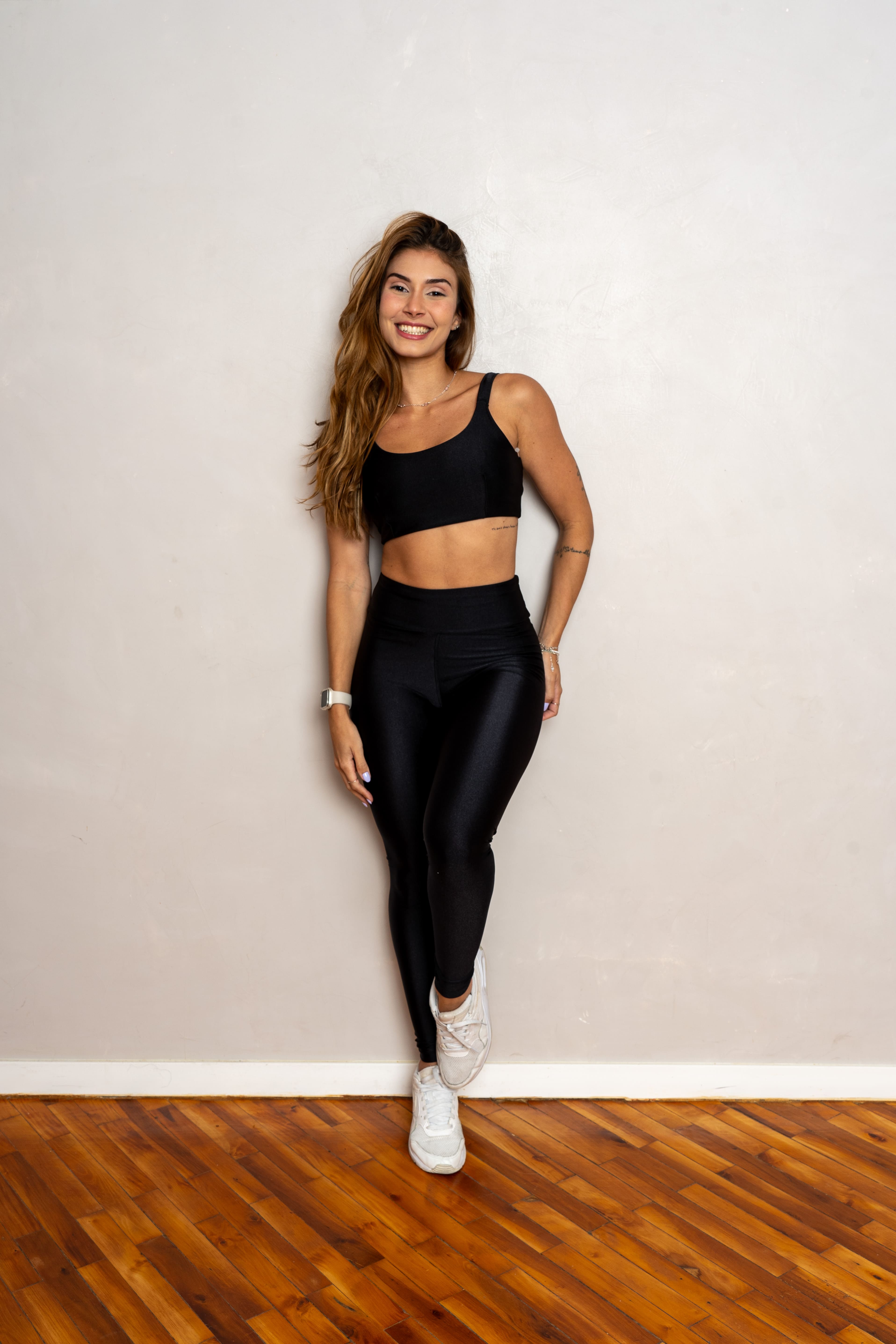 TOP ALCA LARGA GLOW ACTIVE - PRETO