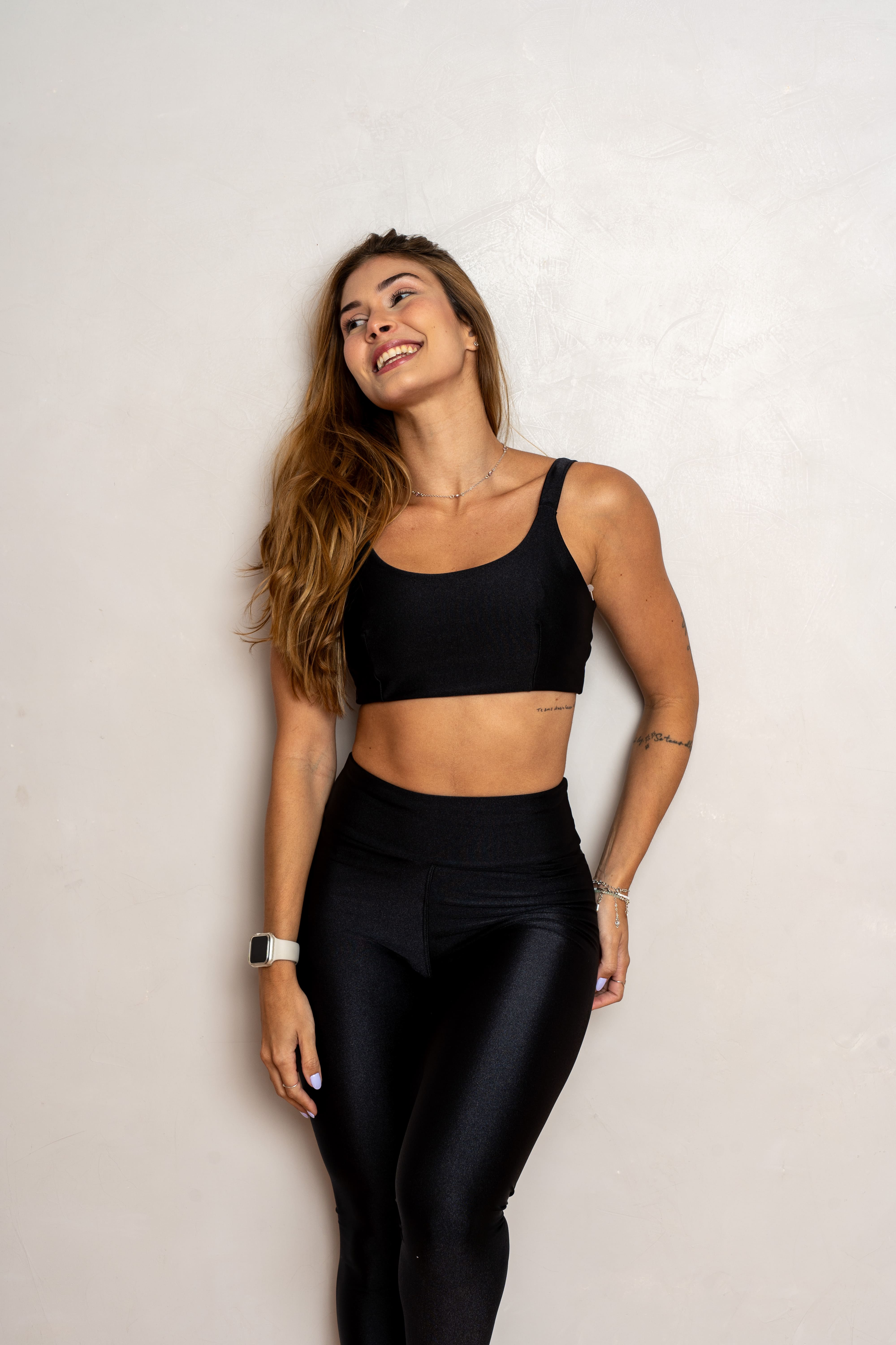 TOP ALCA LARGA GLOW ACTIVE - PRETO