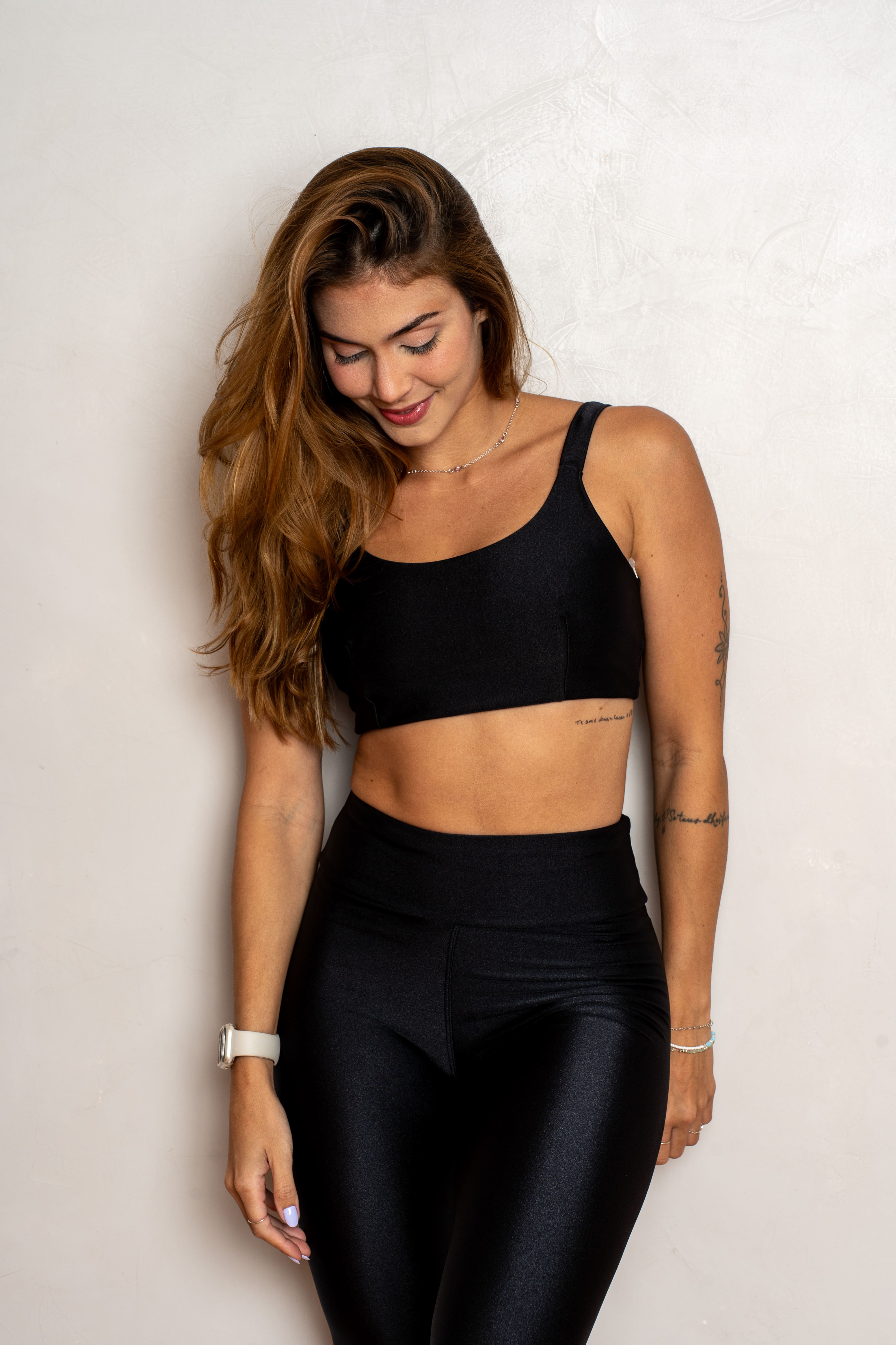 TOP ALCA LARGA GLOW ACTIVE - PRETO