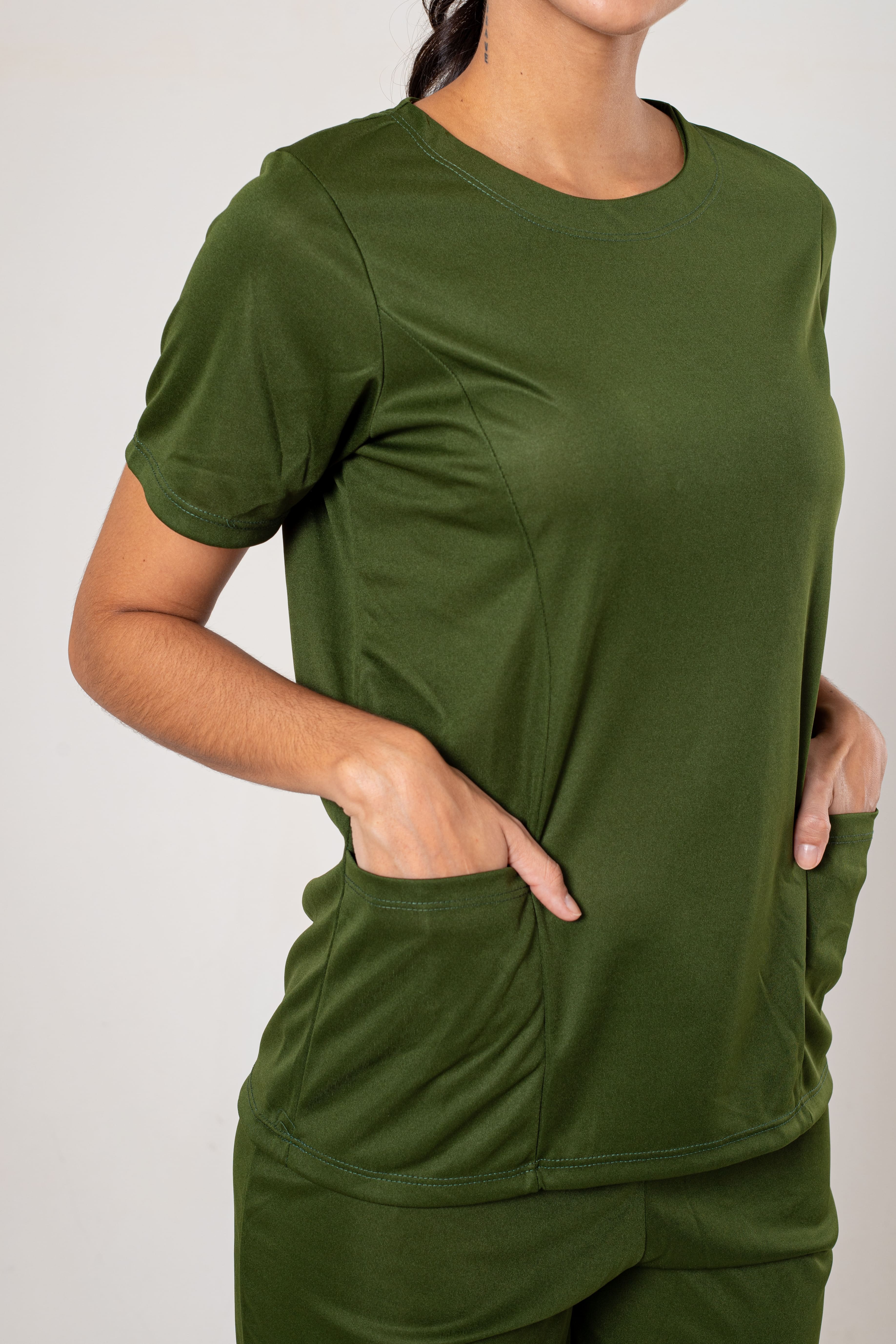 CONJUNTO FARDAMENTO LIGHT GOLA R COM BERMUDA - OLIVINE