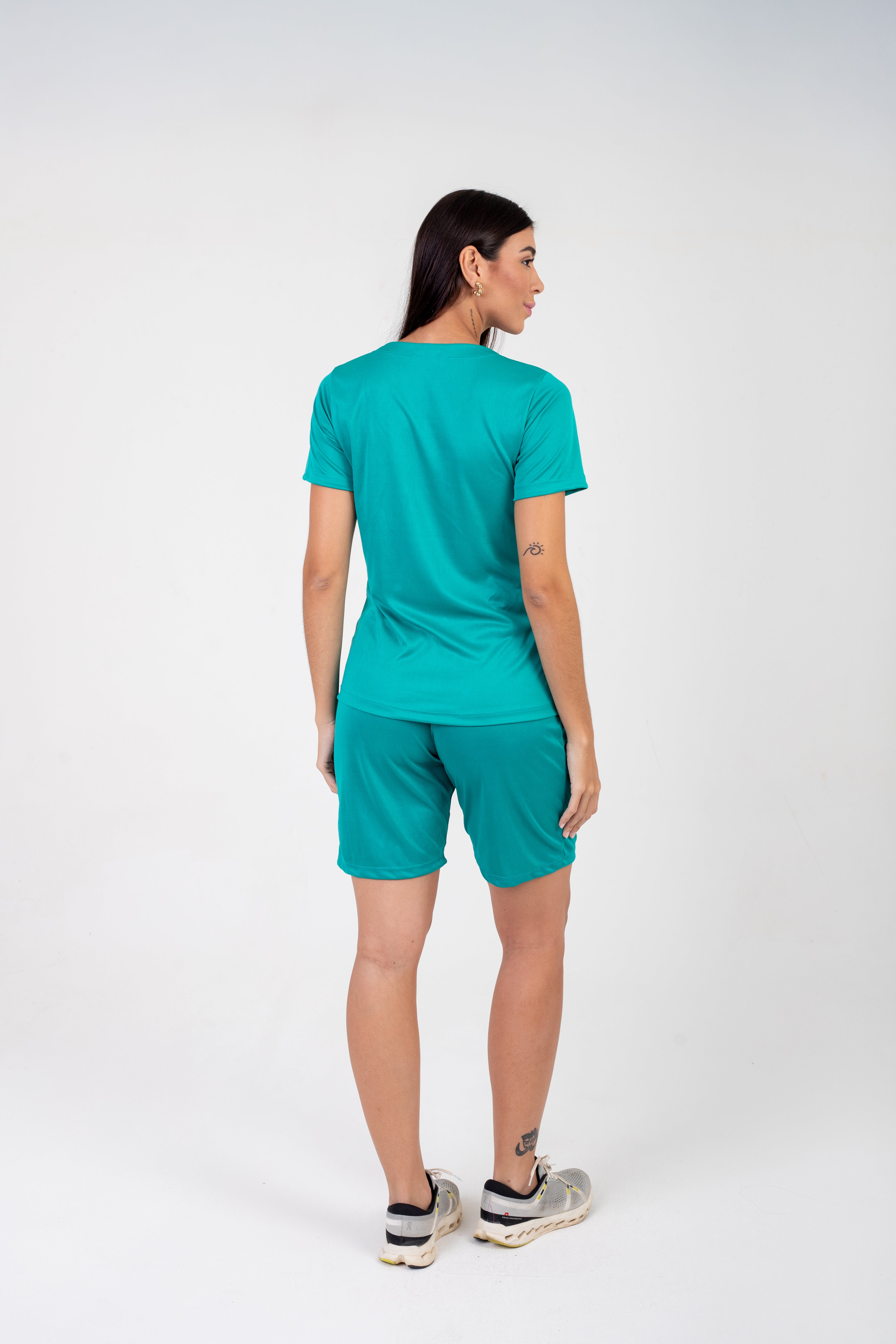 CONJUNTO FARDAMENTO HELANCA LIGHT  GOLA R COM BERMUDA - COLUMBIA
