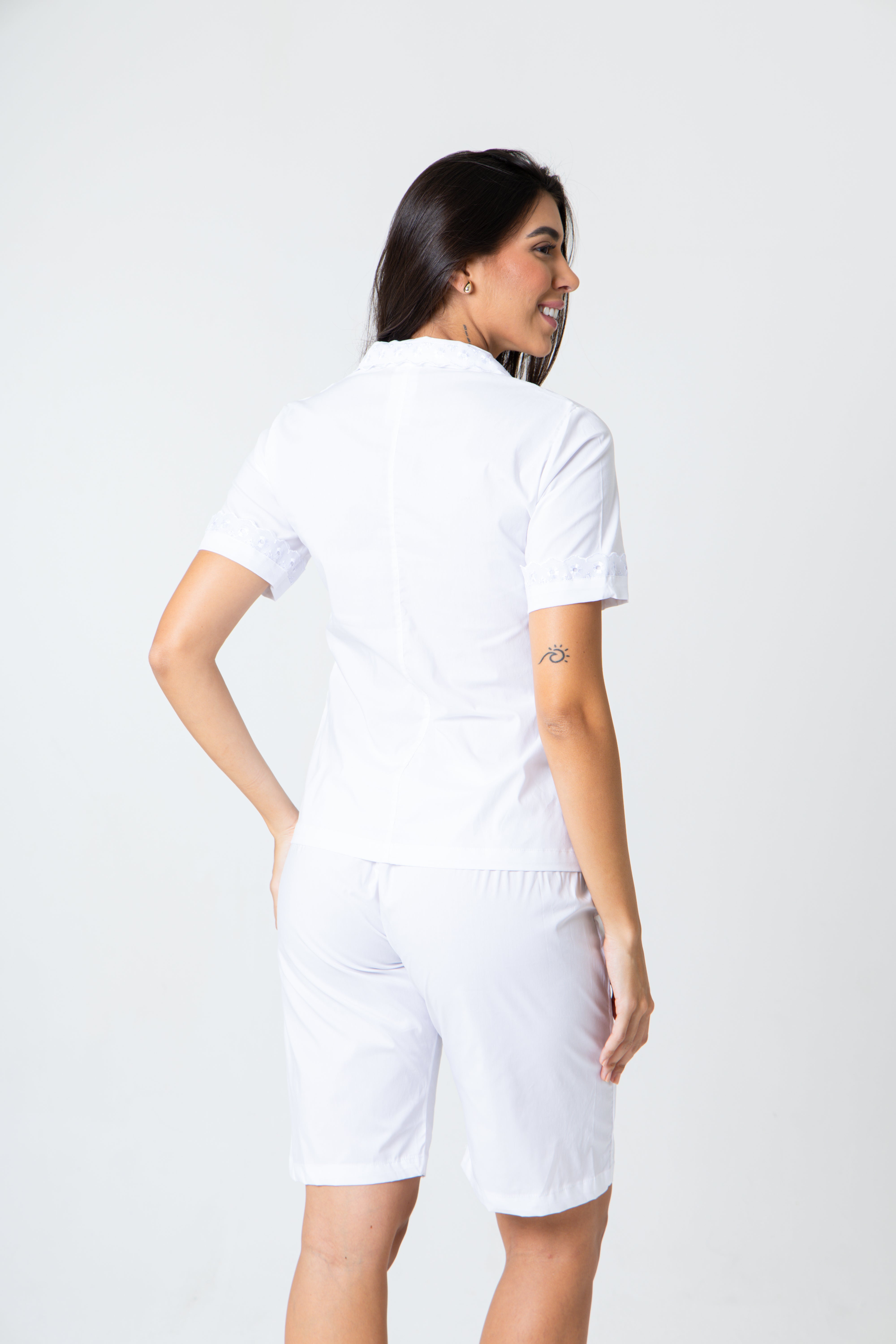 CONJUNTO FARDAMENTO LISBELLA  COM BERMUDA - BRANCO