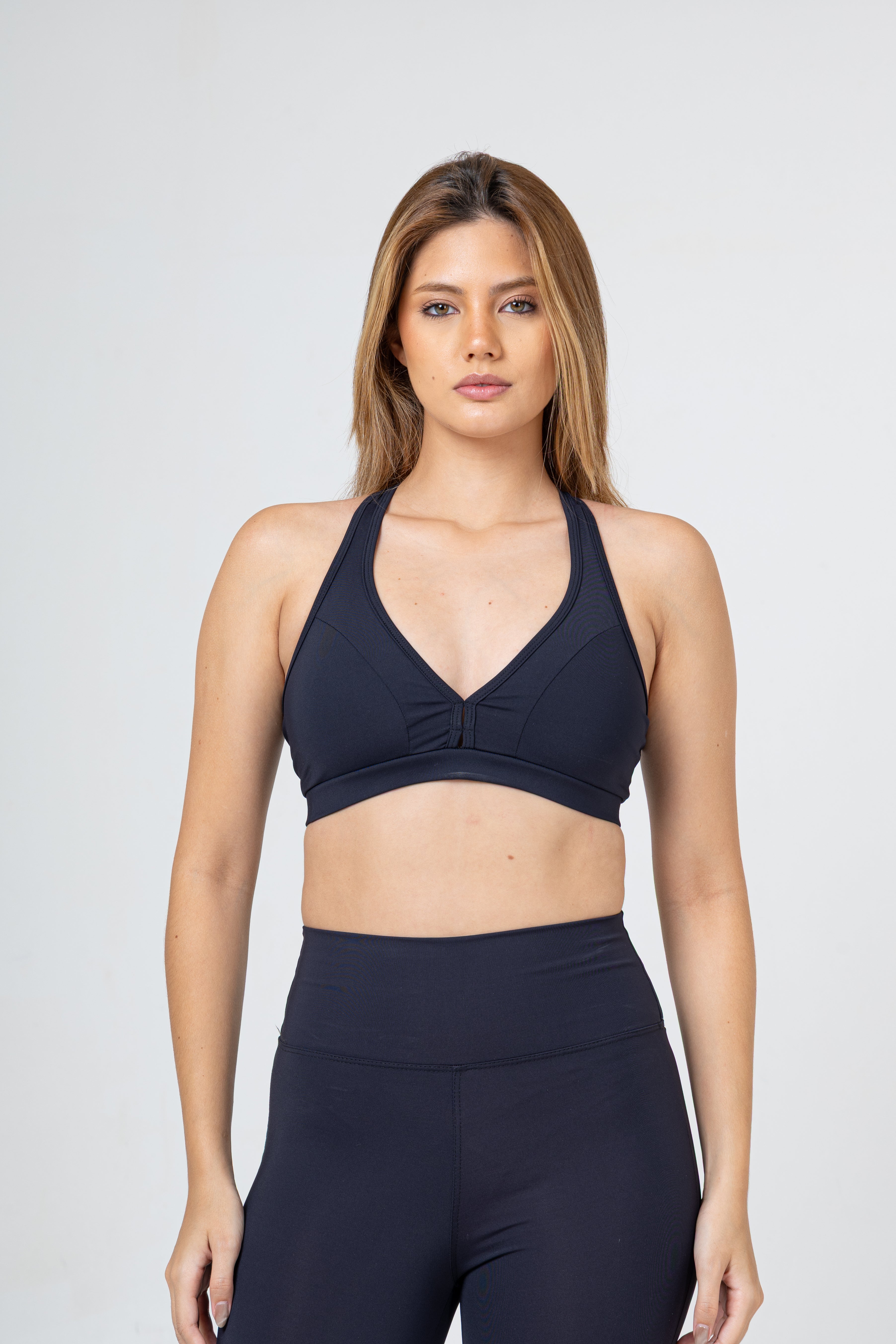 CROPPED TOP DECOTE V MOVING NADADOR PRETO