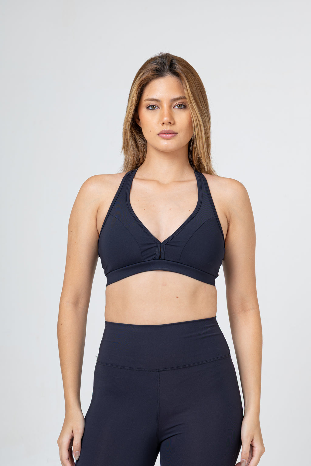 CROPPED TOP DECOTE V MOVING NADADOR PRETO
