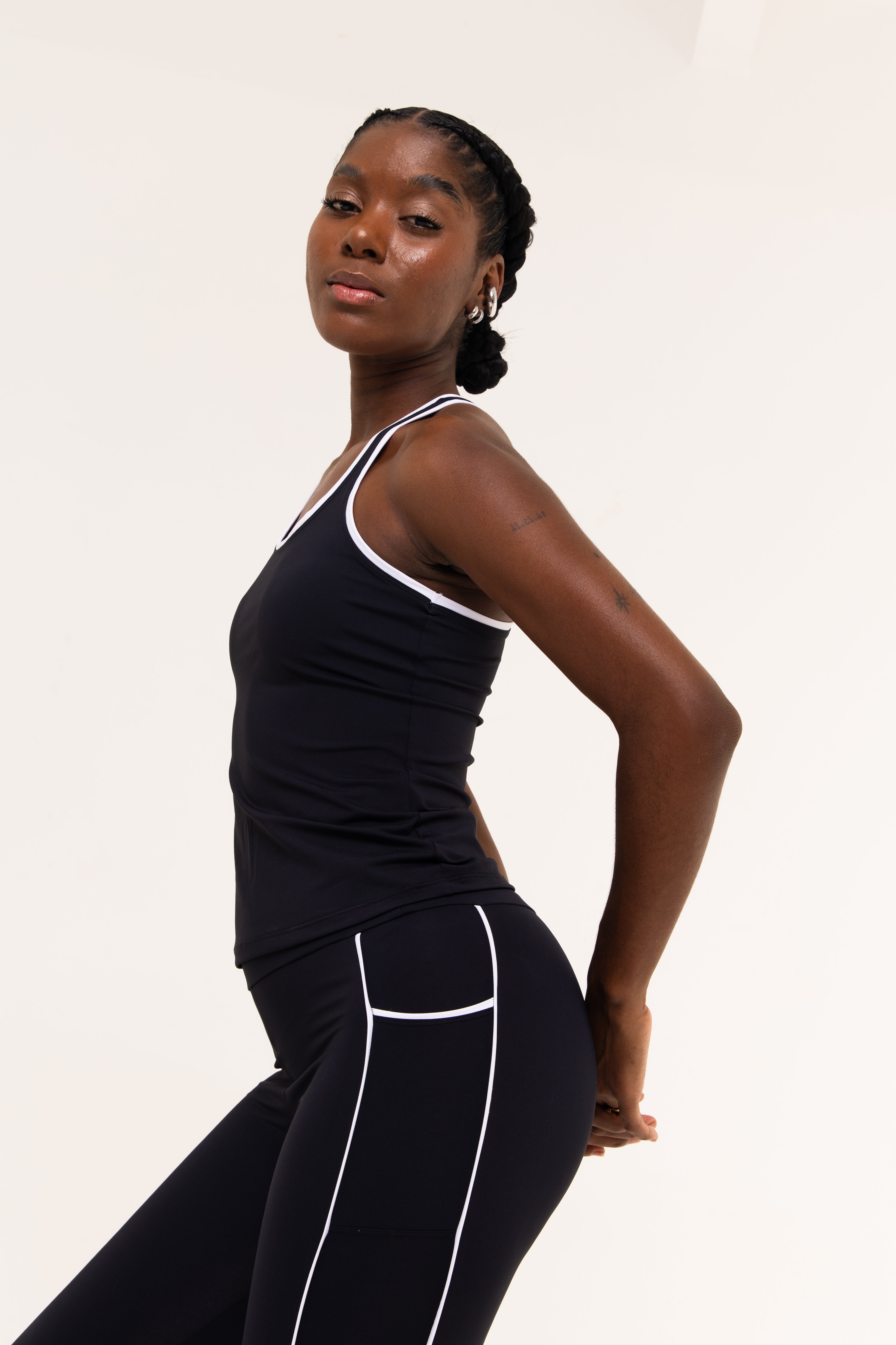 REGATA SUSTENTARE NAVY NADADOR PRETO