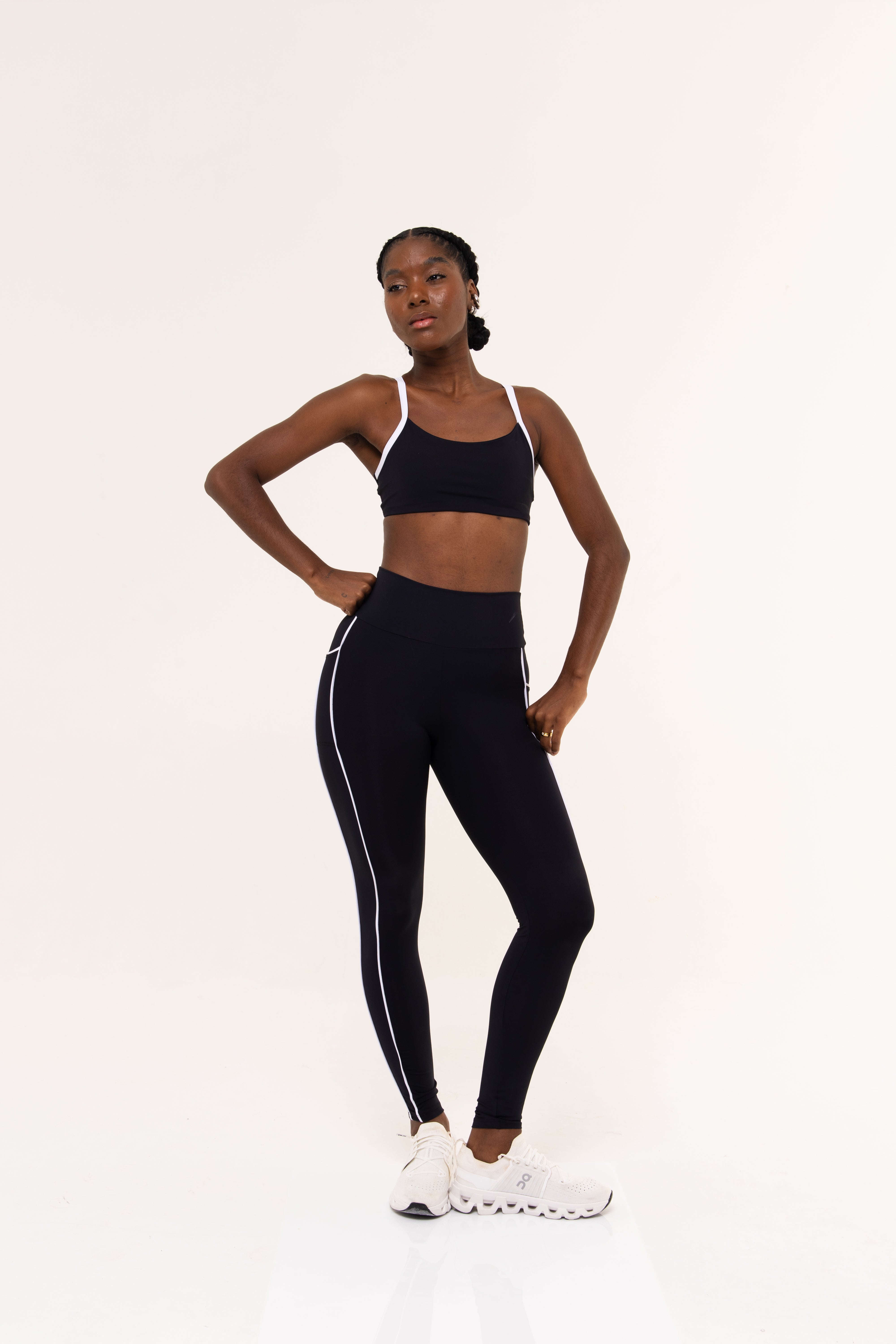 CROPPED SUSTENTARE NAVY PRETO