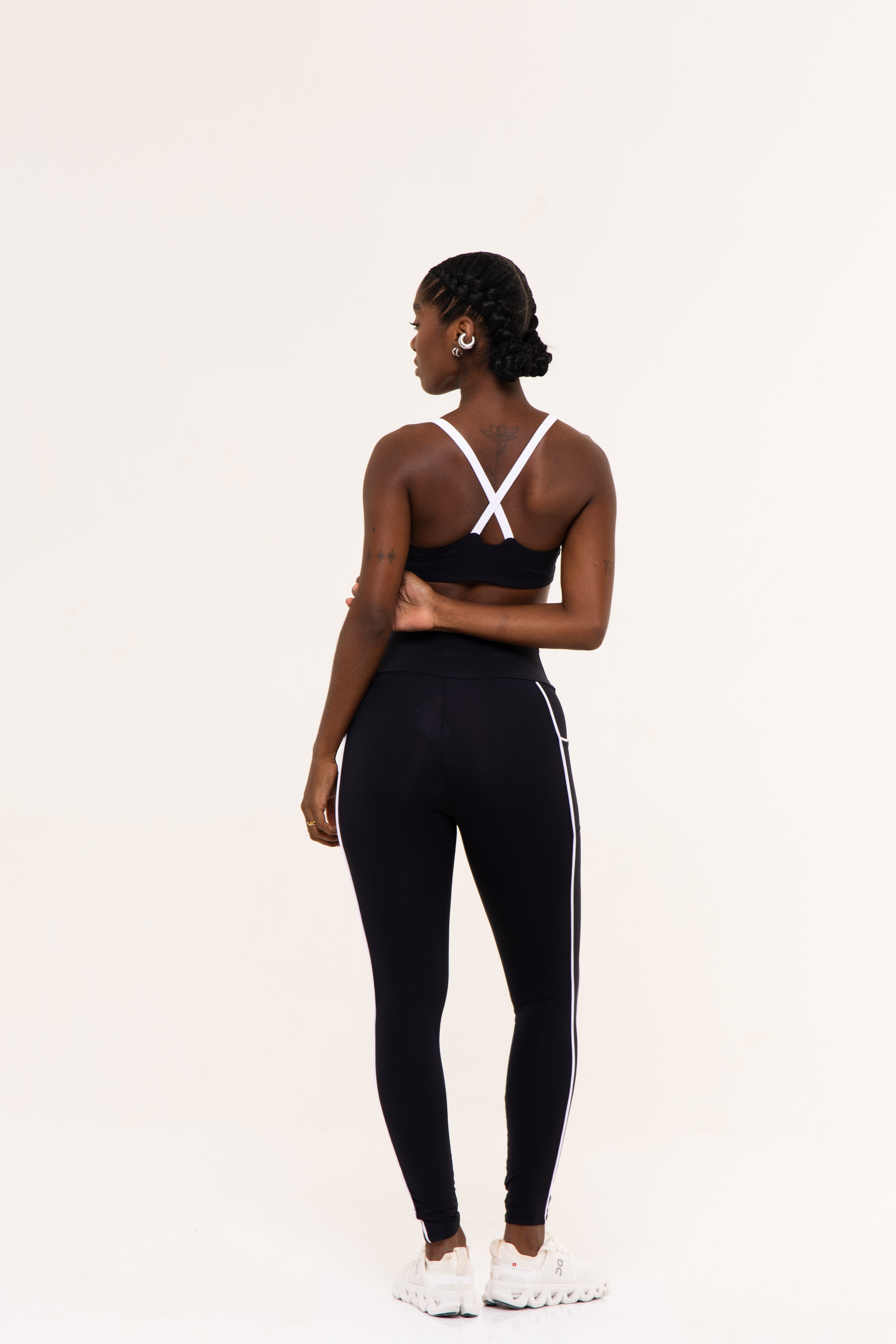 CROPPED SUSTENTARE NAVY PRETO